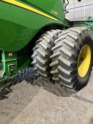 Image of John Deere S780 equipment image 2