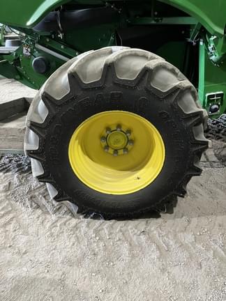 Image of John Deere S780 equipment image 3