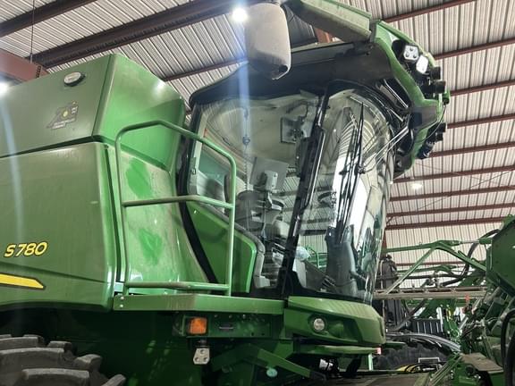 Image of John Deere S780 Primary image