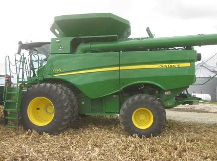 Image of John Deere S780 equipment image 2