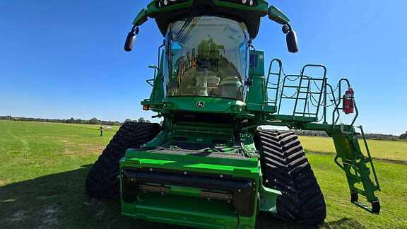 Image of John Deere S780 equipment image 3