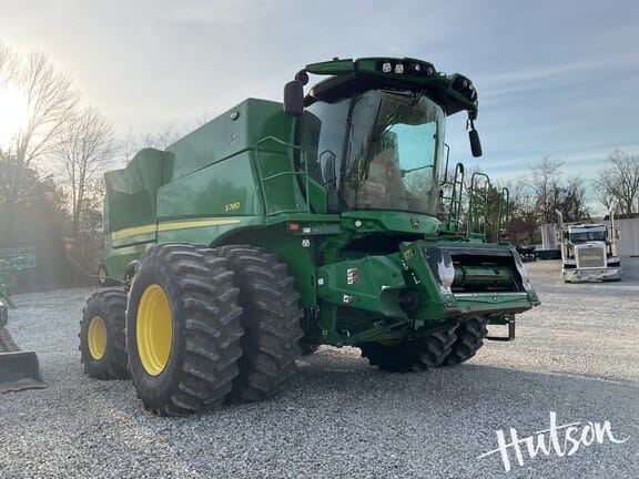 2022 John Deere S780 Equipment Image0