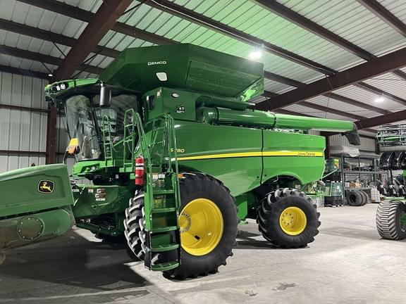Image of John Deere S780 Primary image