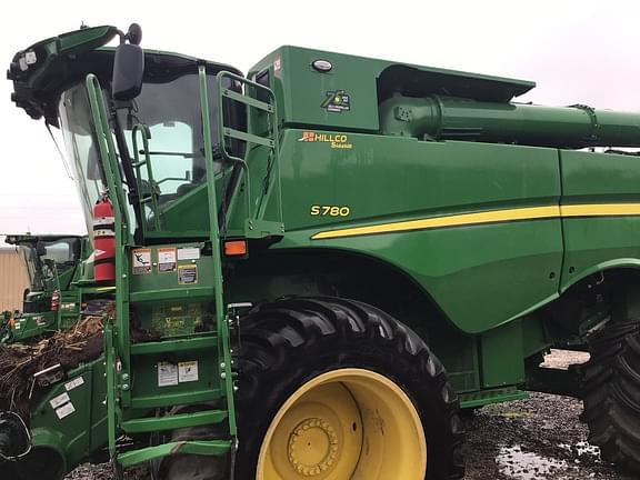 Image of John Deere S780 equipment image 2