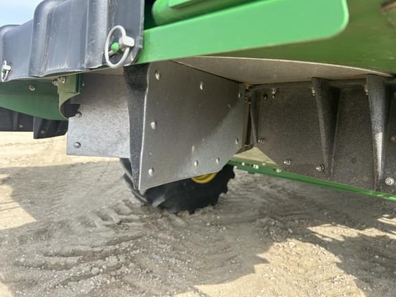 Image of John Deere S790 equipment image 3