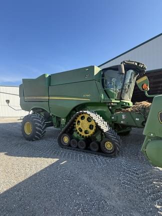 Image of John Deere S790 Primary image