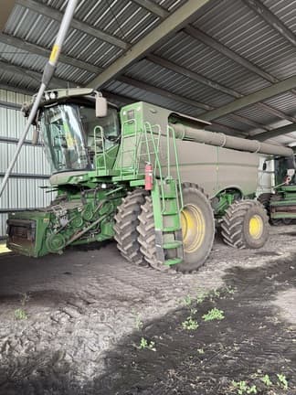 Image of John Deere S790 Primary image