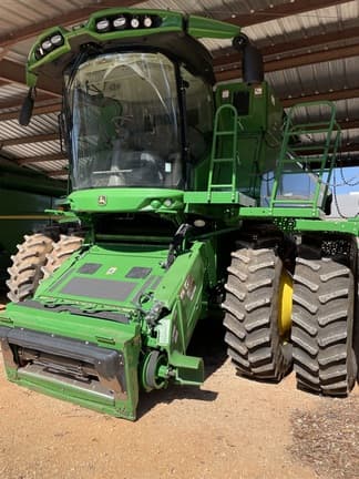Image of John Deere S790 equipment image 1