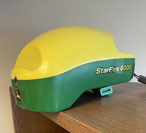 Image of John Deere StarFire 6000 Image 1