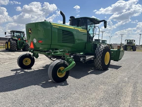 Image of John Deere W260R equipment image 4