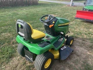 Image of John Deere X350 equipment image 2
