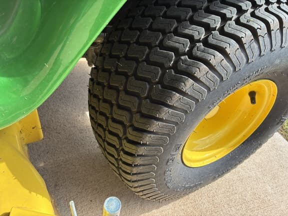 Image of John Deere X350 equipment image 3