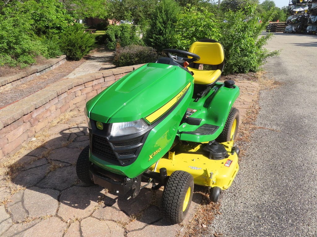 2022 John Deere X350 Equipment Image0