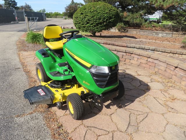 Image of John Deere X350 equipment image 1