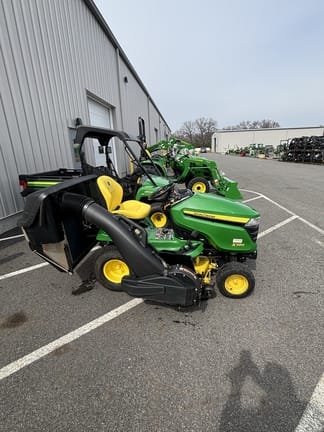 2022 John Deere X390 Equipment Image0