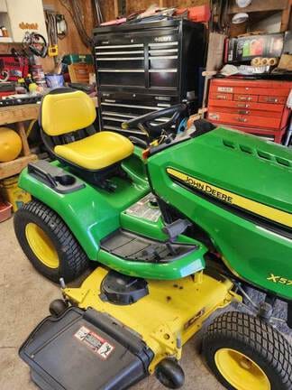 2022 John Deere X570 Equipment Image0