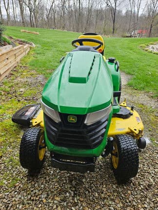 Image of John Deere X570 equipment image 2