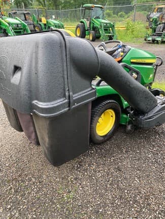 Image of John Deere X570 equipment image 2
