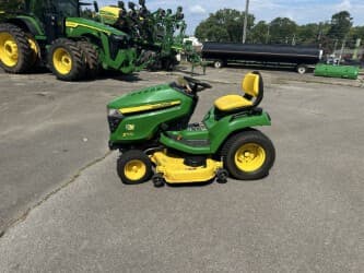 Image of John Deere X570 equipment image 1