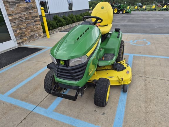 Image of John Deere X580 Primary image