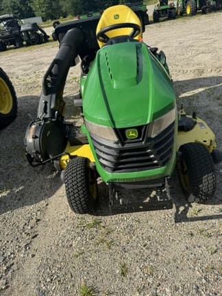 Image of John Deere X580 equipment image 3