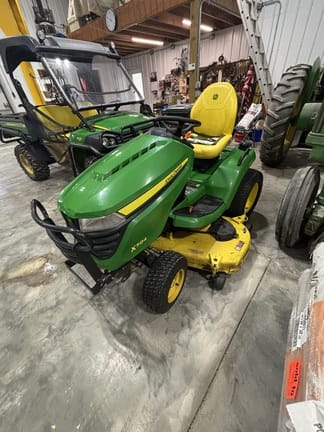 2022 John Deere X584 Equipment Image0