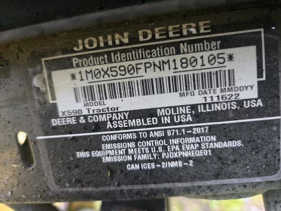 Image of John Deere X590 equipment image 3
