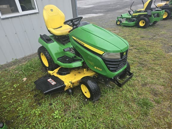 Image of John Deere X590 equipment image 2
