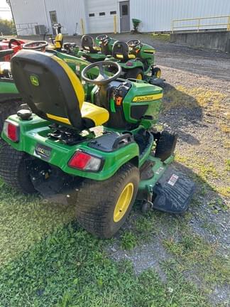 Image of John Deere X730 equipment image 2