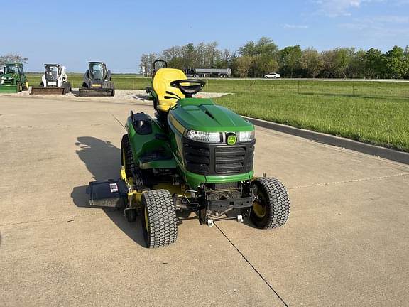 Image of John Deere X730 equipment image 2