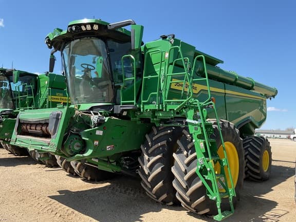 Image of John Deere X9 1000 Primary image