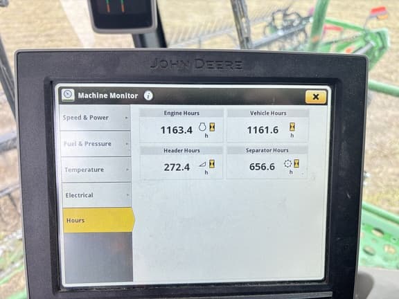 Image of John Deere X9 1000 equipment image 1