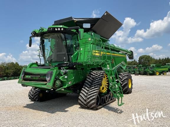 Image of John Deere X9 1100 equipment image 4