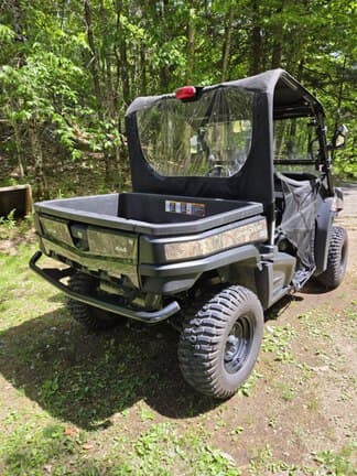 Image of John Deere XUV 590E equipment image 1