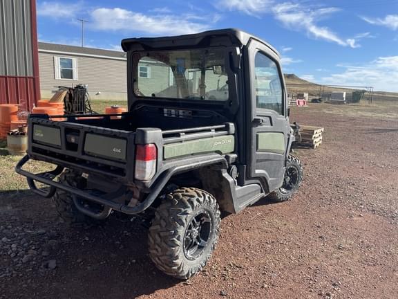 Image of John Deere XUV 835M equipment image 4