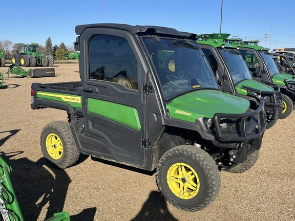 2022 John Deere XUV 835M Equipment Image0