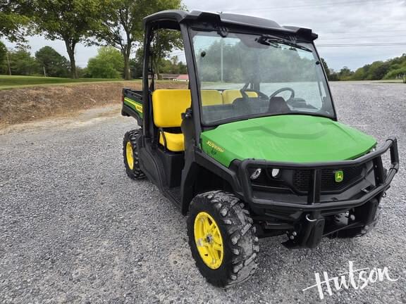 Image of John Deere XUV 835M Primary image