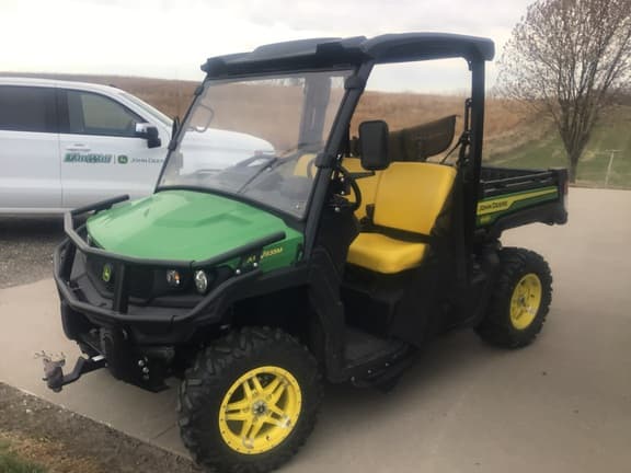 Image of John Deere XUV 835M equipment image 2