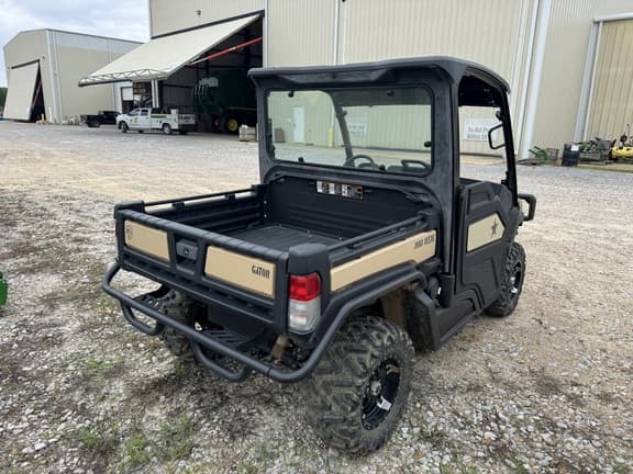 Image of John Deere XUV 835M equipment image 3