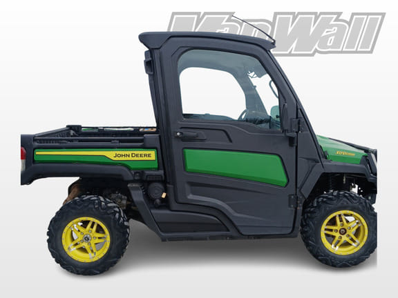 2022 John Deere XUV 835M Equipment Image0