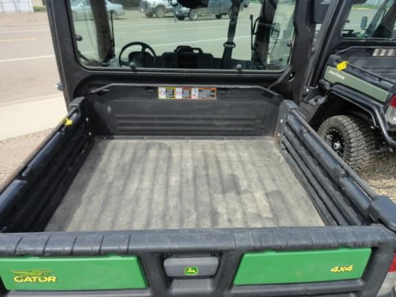 Image of John Deere XUV 835M equipment image 4