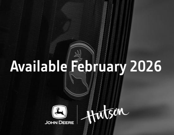 2022 John Deere XUV 835R Equipment Image0