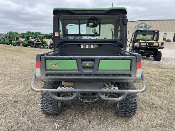 Image of John Deere XUV 835R equipment image 4