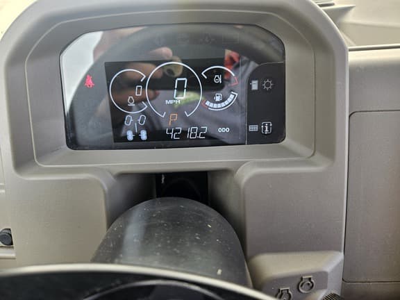 Image of John Deere XUV 835R equipment image 2