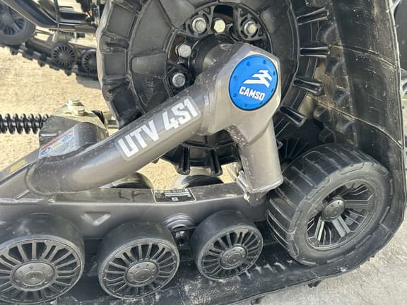 Image of John Deere XUV 835R equipment image 2