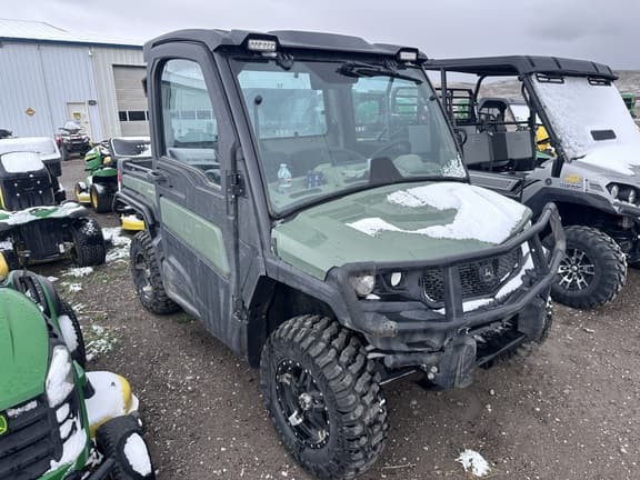 Image of John Deere XUV 835R Primary image