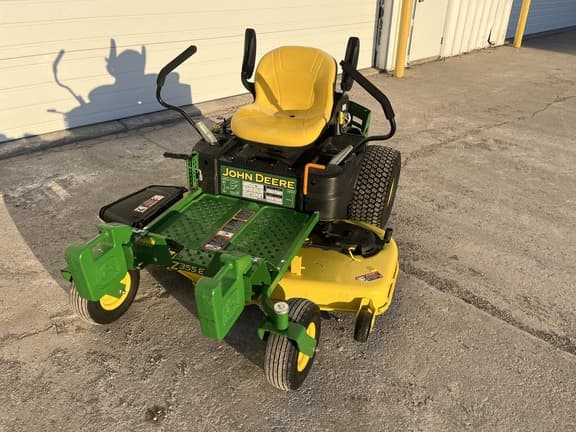 Image of John Deere Z355E equipment image 1