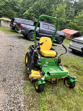 Image of John Deere Z515E equipment image 4