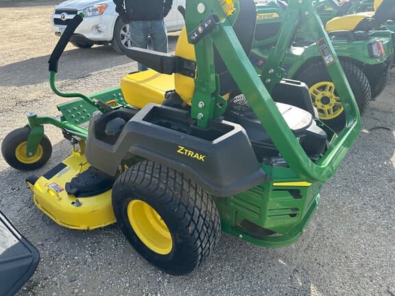 Image of John Deere Z530M equipment image 3