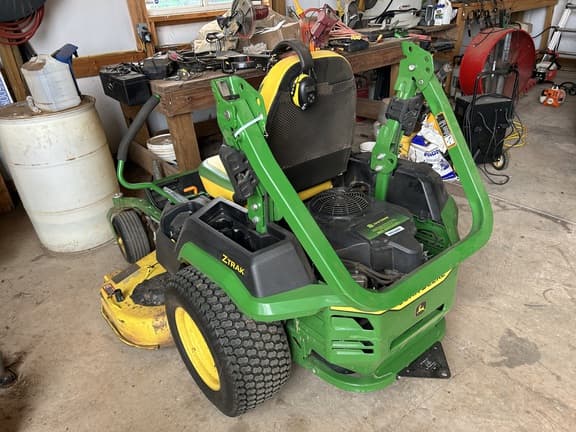 Image of John Deere Z540R equipment image 2